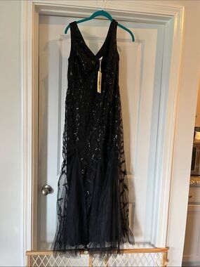 Ever Pretty Black Sequin V-Neck Maxi Dress. M